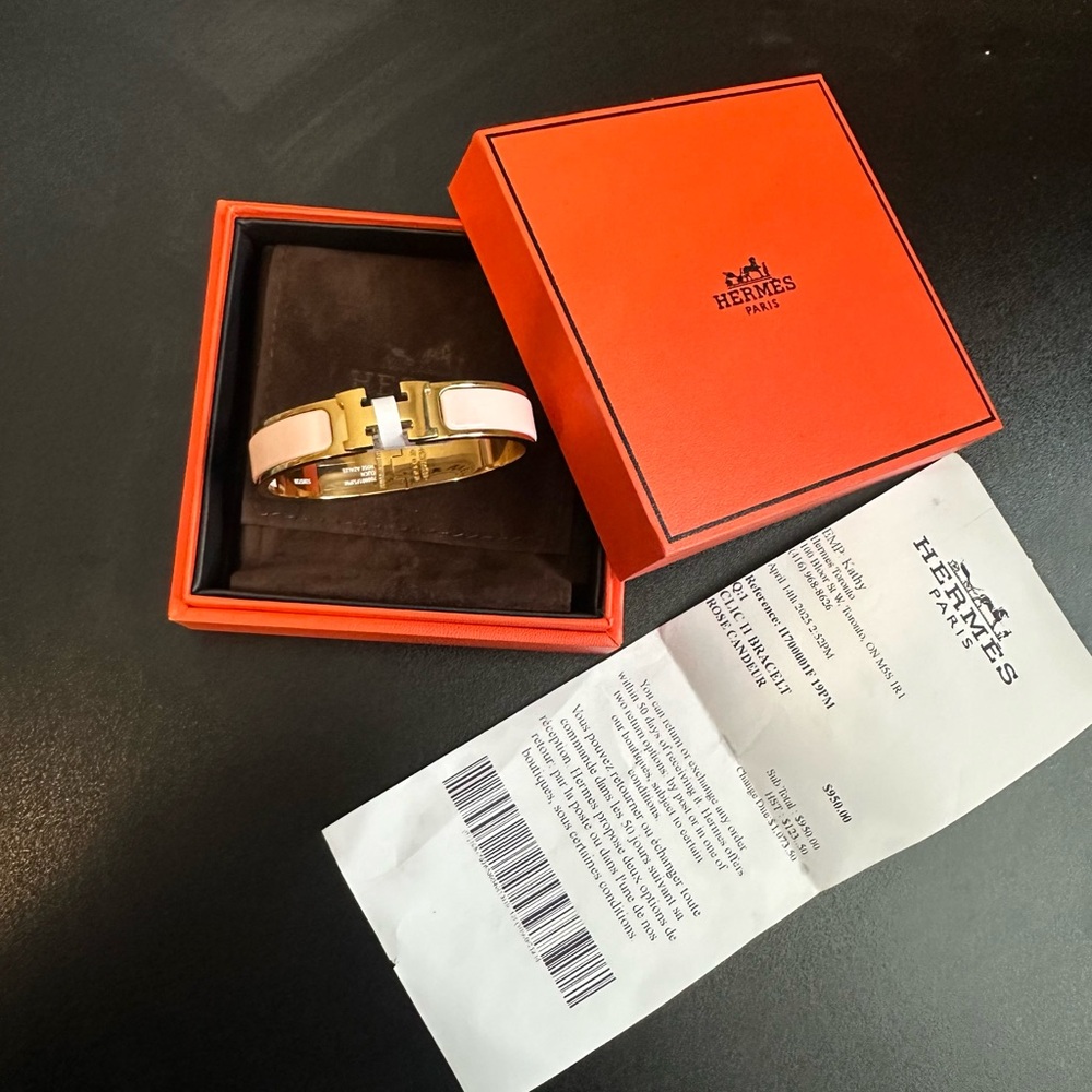 Hermès H Clic Bracelet
PM - Picture 1 of 3
